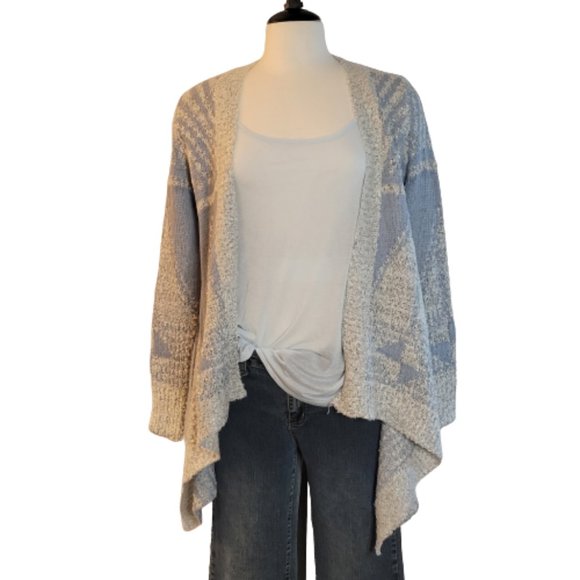 M. Fredric, size M, loose cardigan.  Light grey and light blue. NWT. - Picture 3 of 11